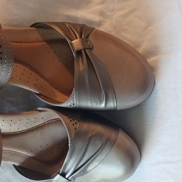 Rockport Cobb Hill collection Abbott 2 pc bow heels - Picture 8 of 12